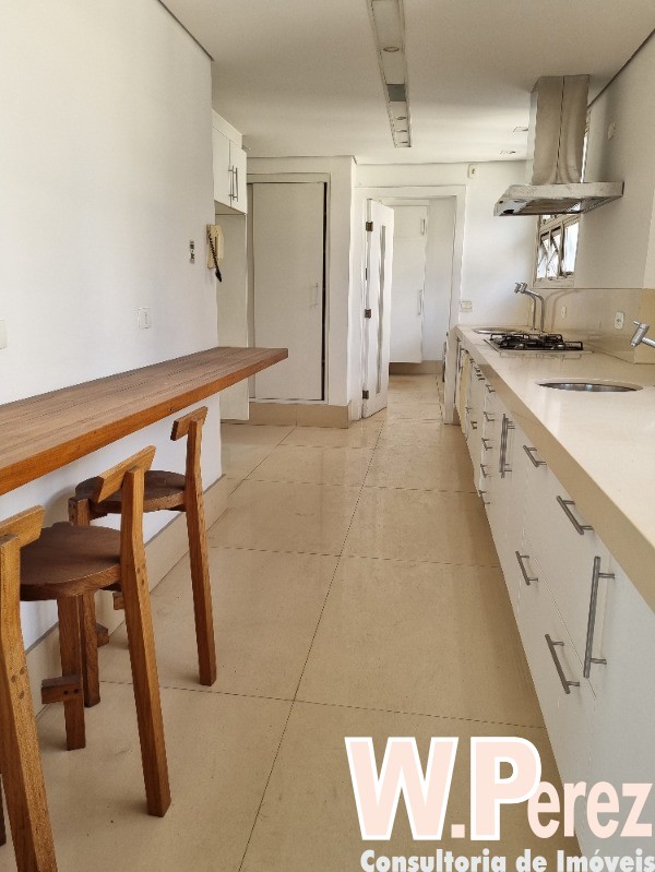 Apartamento à venda e aluguel com 3 quartos, 180m² - Foto 32