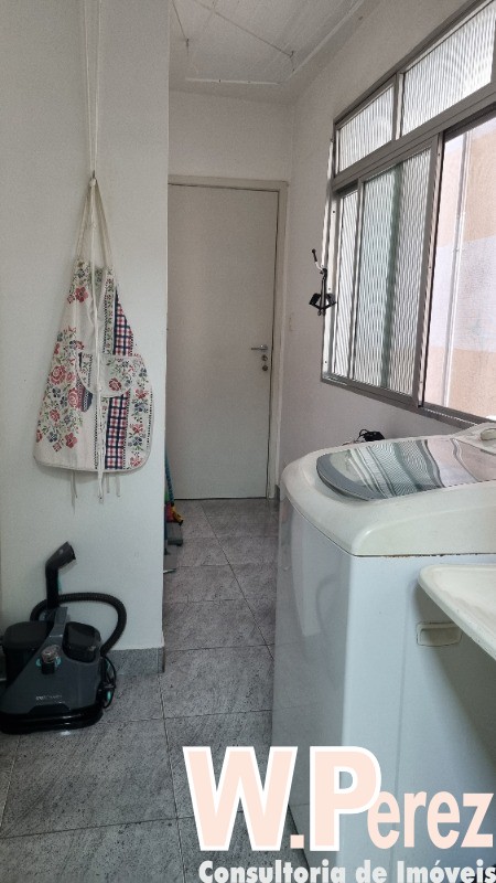 Apartamento à venda com 3 quartos, 141m² - Foto 12