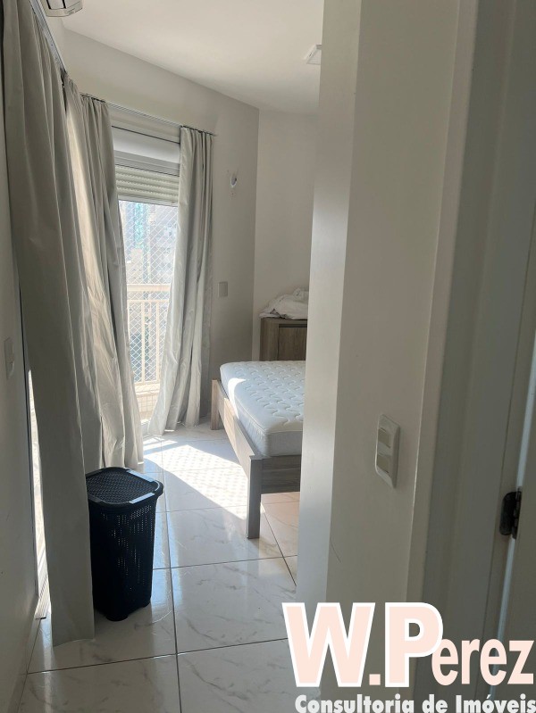 Apartamento para alugar com 2 quartos, 96m² - Foto 10