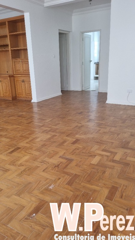 Apartamento à venda com 3 quartos, 128m² - Foto 3