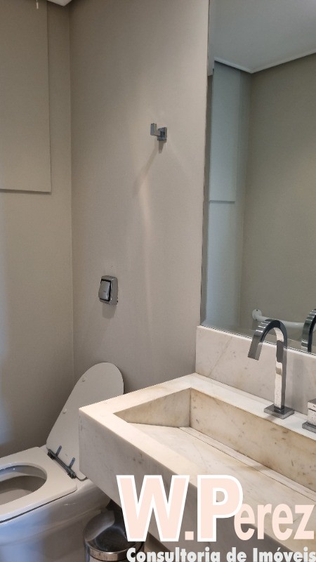 Apartamento para alugar com 3 quartos, 144m² - Foto 18