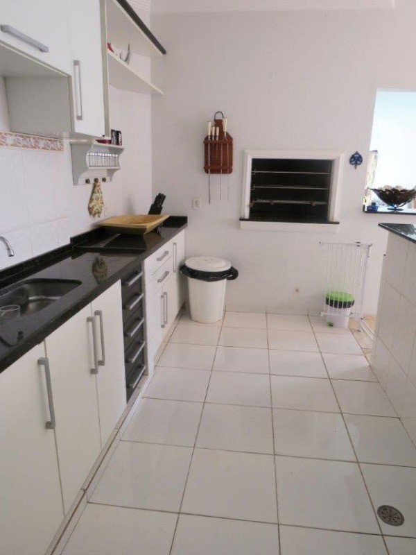 Casa de Condomínio à venda com 3 quartos, 300m² - Foto 21