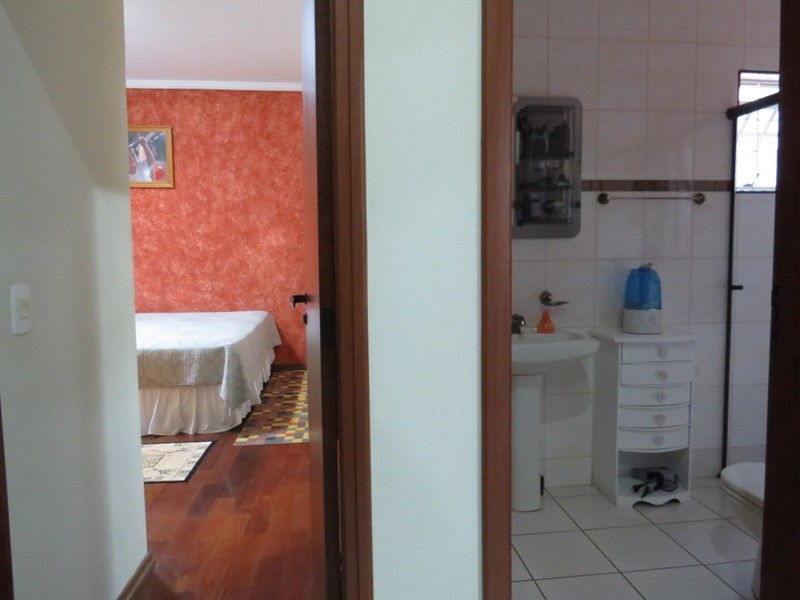 Casa à venda com 3 quartos, 190m² - Foto 10