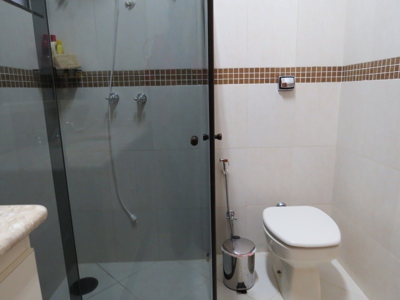 Casa de Condomínio à venda com 3 quartos, 250m² - Foto 11