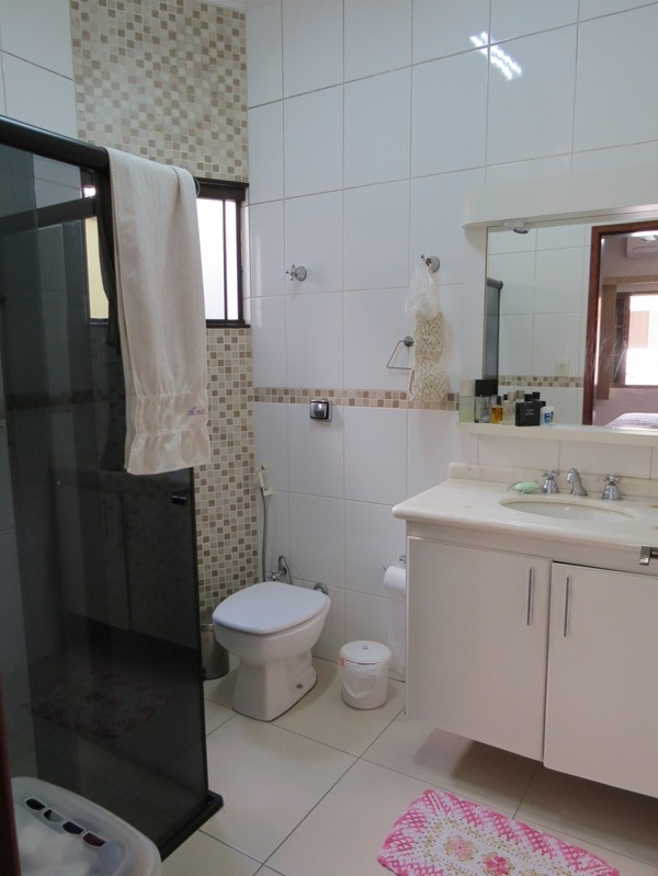 Casa de Condomínio à venda com 3 quartos, 250m² - Foto 15