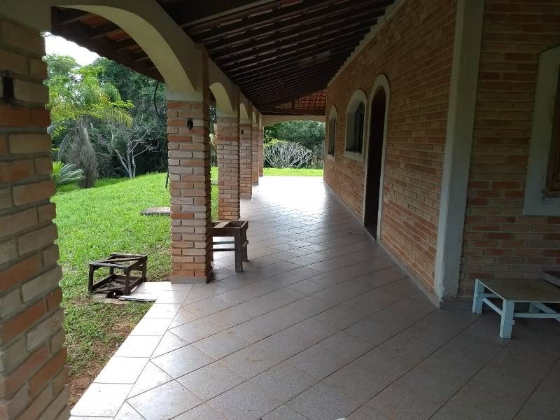 Fazenda à venda com 4 quartos, 300m² - Foto 4