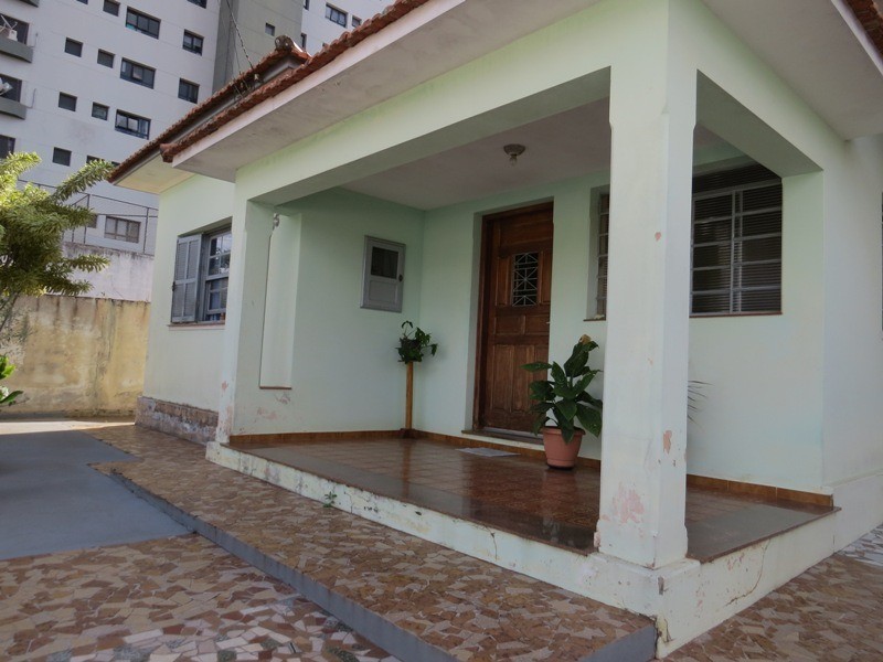 Prédio Inteiro à venda com 3 quartos, 150m² - Foto 1