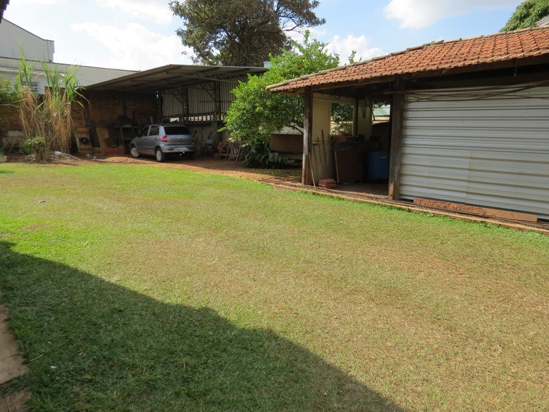 Prédio Inteiro à venda com 3 quartos, 150m² - Foto 17