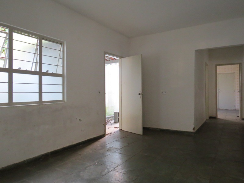 Casa à venda com 3 quartos, 190m² - Foto 4