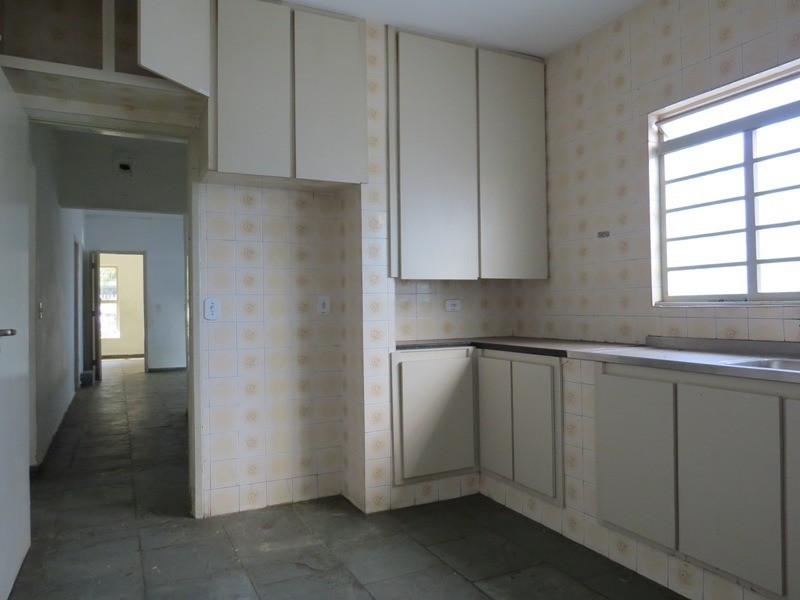 Casa à venda com 3 quartos, 190m² - Foto 12