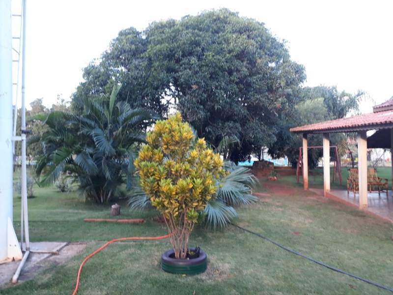 Fazenda à venda com 2 quartos, 147m² - Foto 1