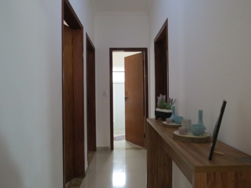 Casa à venda com 3 quartos, 138m² - Foto 9