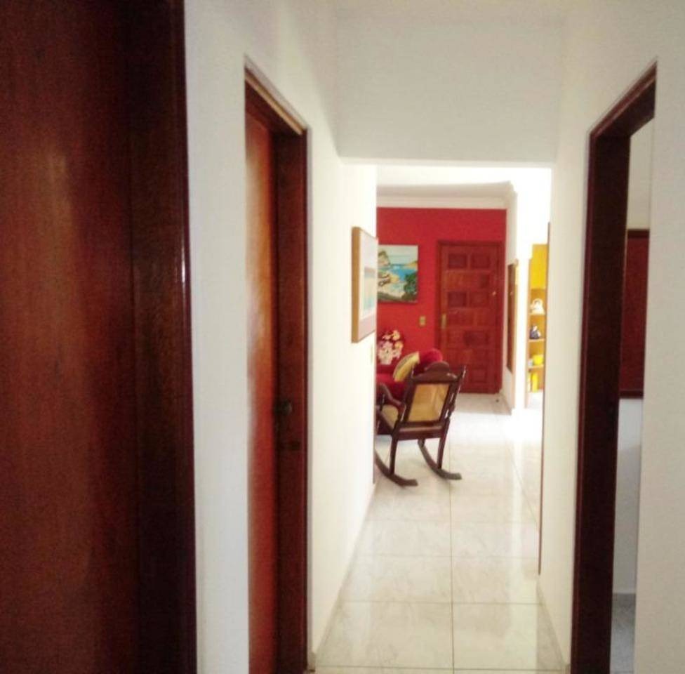 Fazenda à venda com 3 quartos, 226m² - Foto 22