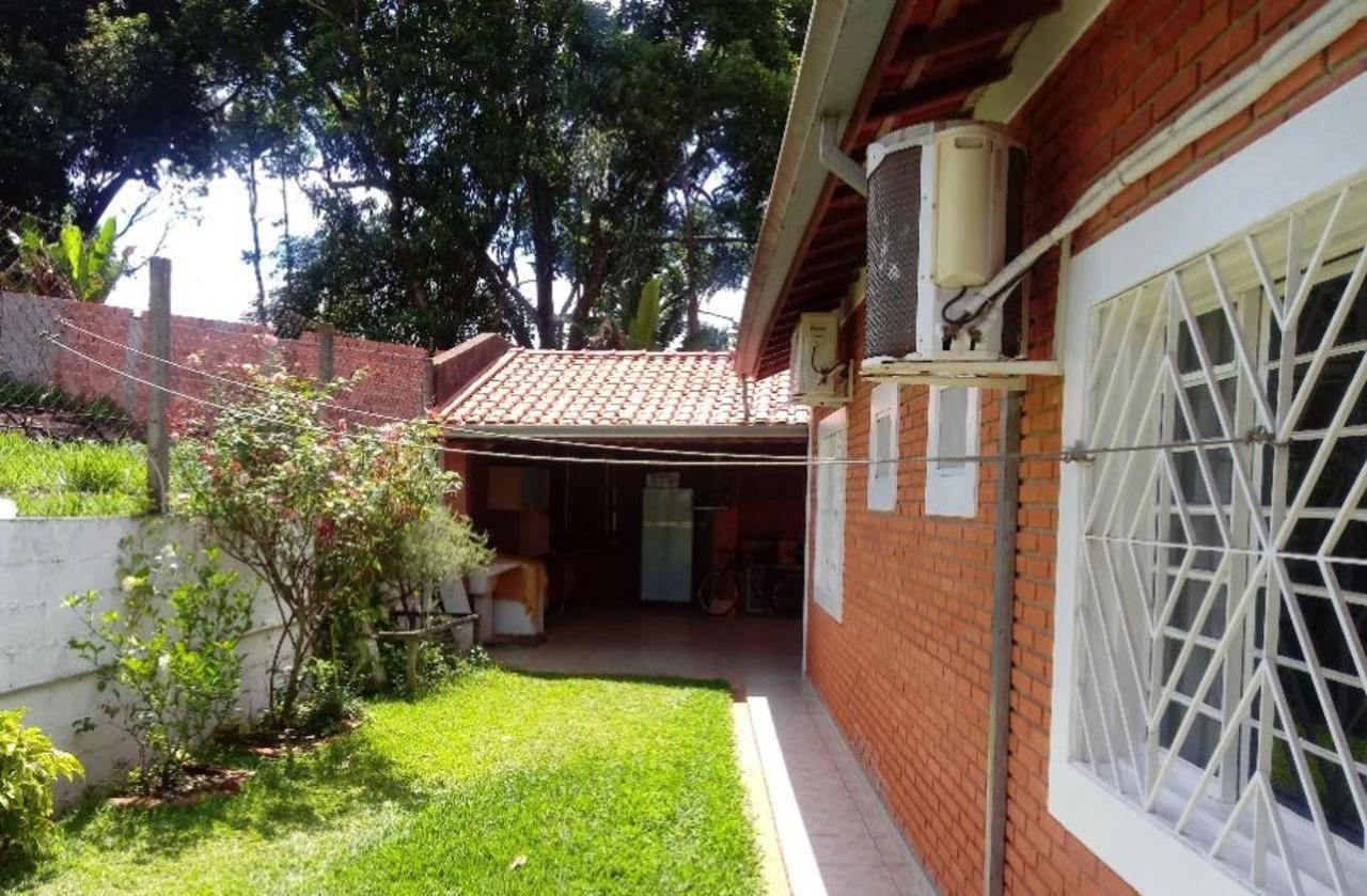 Fazenda à venda com 3 quartos, 226m² - Foto 24