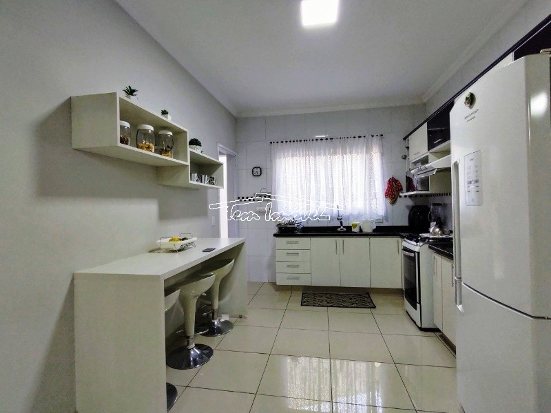 Casa à venda com 3 quartos, 160m² - Foto 5