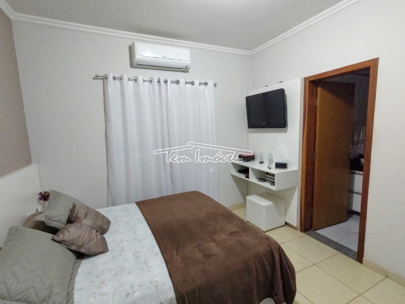 Casa à venda com 3 quartos, 160m² - Foto 16