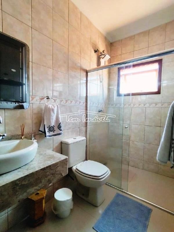 Casa à venda com 4 quartos, 280m² - Foto 17