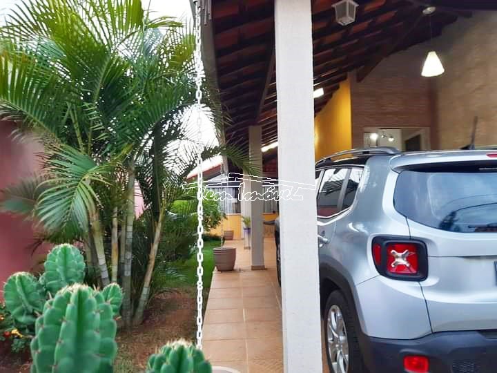 Fazenda à venda com 4 quartos, 250m² - Foto 3