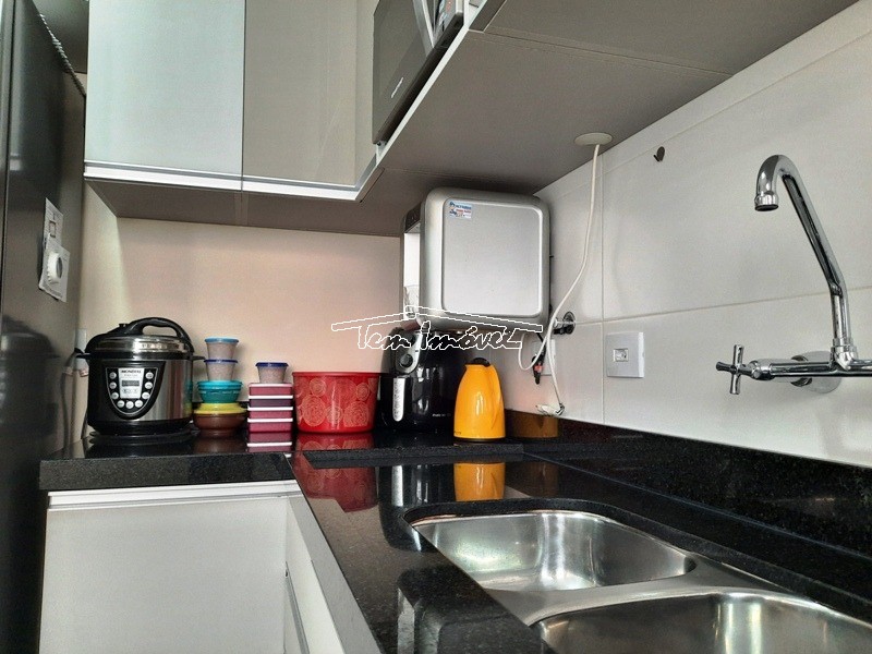 Apartamento à venda com 2 quartos, 75m² - Foto 6