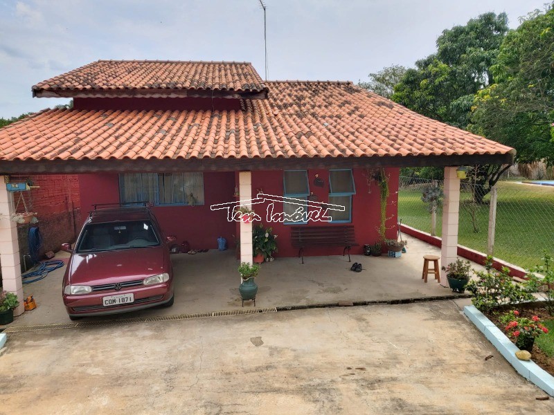 Fazenda à venda com 3 quartos, 138m² - Foto 2