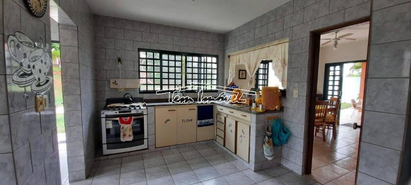 Fazenda à venda com 3 quartos, 180m² - Foto 23