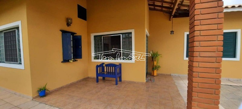 Fazenda à venda com 3 quartos, 180m² - Foto 4