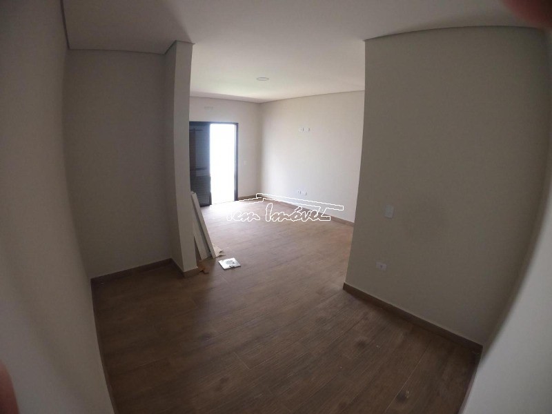 Casa à venda com 3 quartos, 200m² - Foto 14