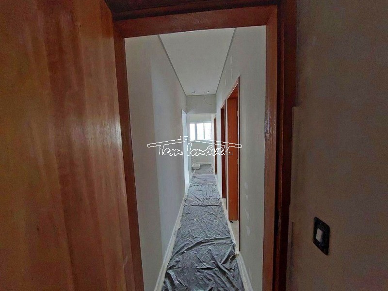 Casa à venda com 3 quartos, 154m² - Foto 7