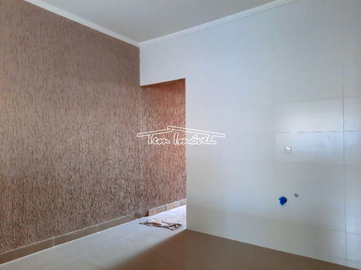 Casa à venda com 3 quartos, 95m² - Foto 2