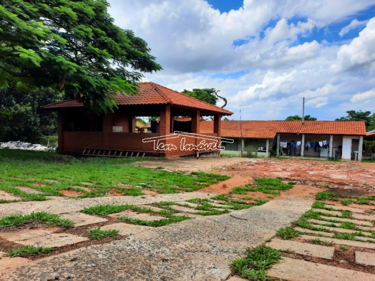 Fazenda à venda com 3 quartos, 200m² - Foto 8