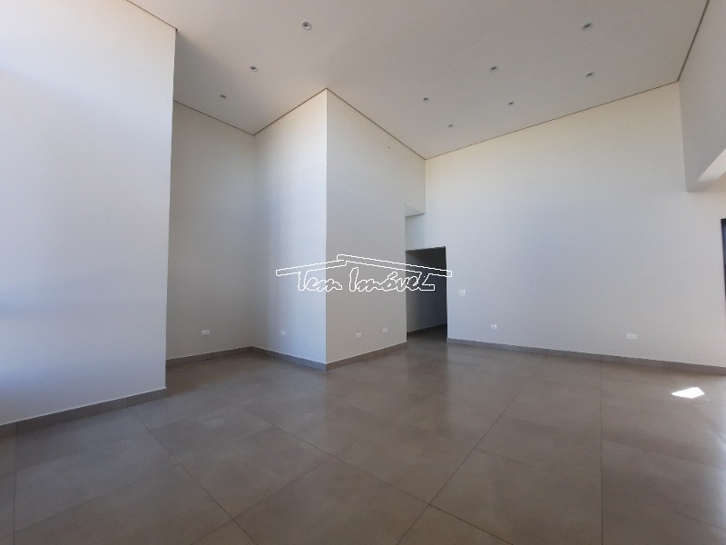 Casa à venda com 3 quartos, 220m² - Foto 3