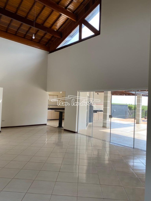 Fazenda à venda com 3 quartos, 255m² - Foto 4