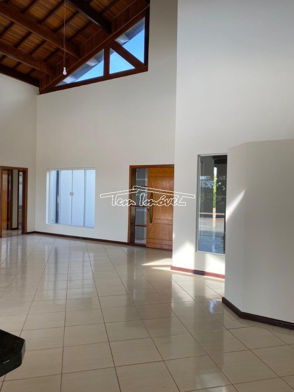 Fazenda à venda com 3 quartos, 255m² - Foto 2