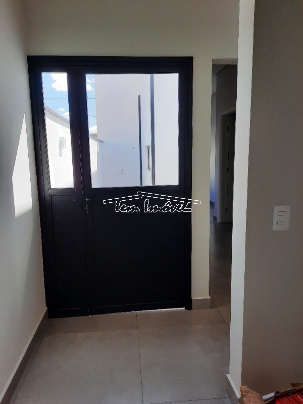 Casa à venda com 3 quartos, 220m² - Foto 27