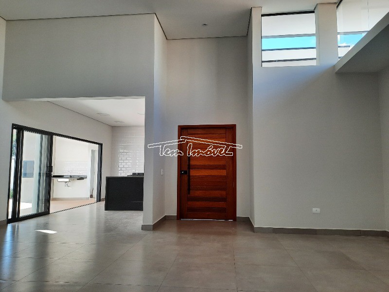 Casa à venda com 3 quartos, 220m² - Foto 5