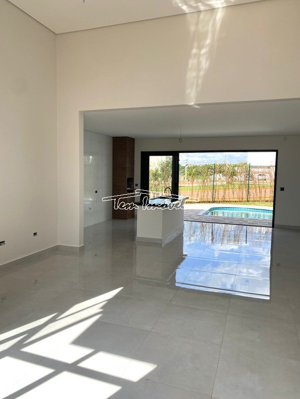 Casa à venda com 3 quartos, 182m² - Foto 7