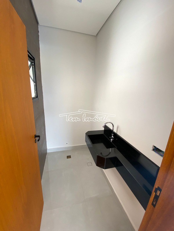 Casa à venda com 3 quartos, 182m² - Foto 16