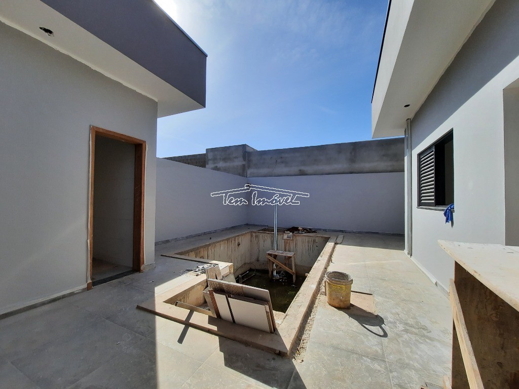 Casa à venda com 3 quartos, 149m² - Foto 14