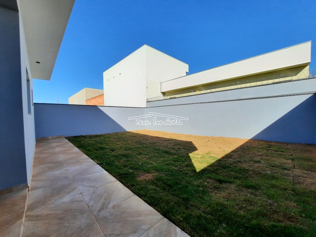 Casa à venda com 3 quartos, 135m² - Foto 13