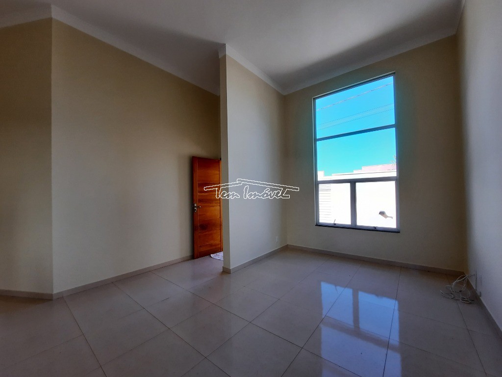 Casa à venda com 4 quartos, 150m² - Foto 4