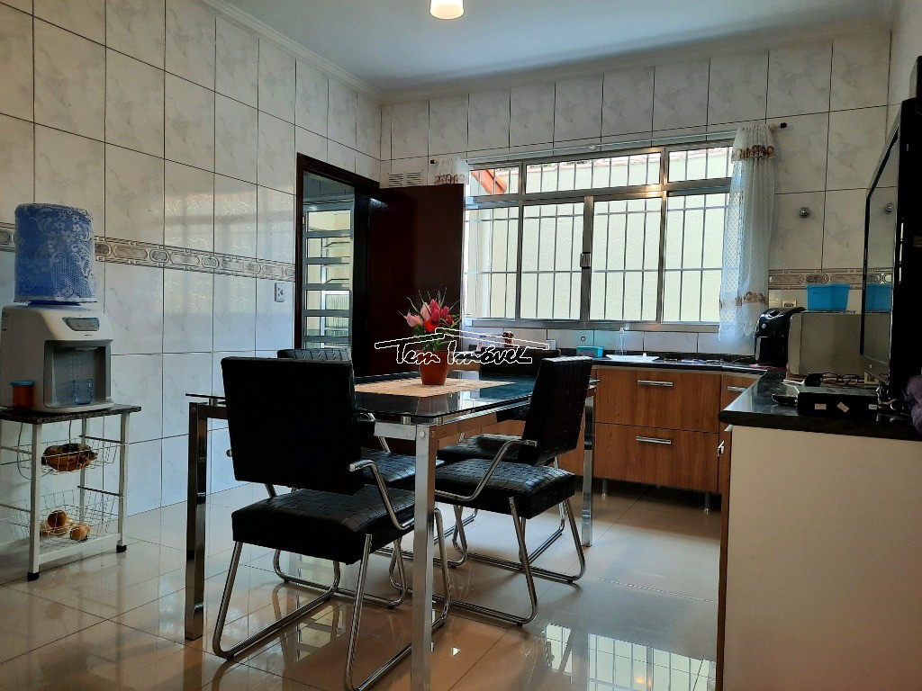 Casa à venda com 3 quartos, 147m² - Foto 6