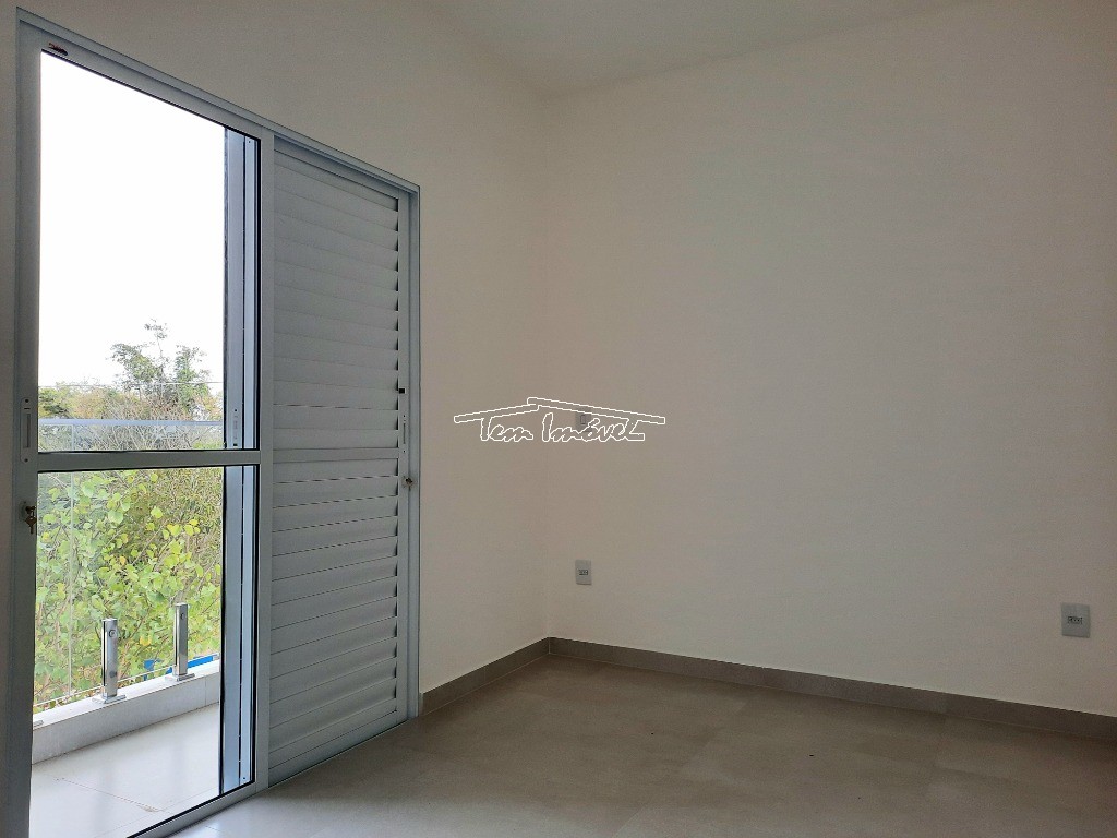 Casa à venda com 2 quartos, 57m² - Foto 9