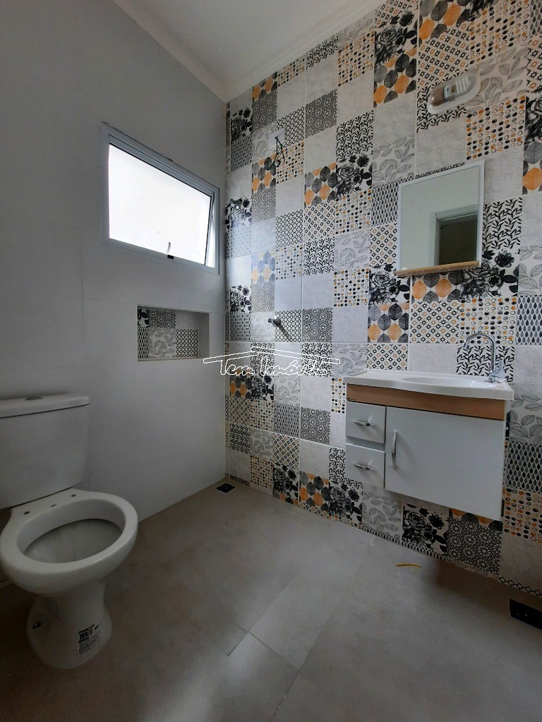 Casa à venda com 2 quartos, 70m² - Foto 15