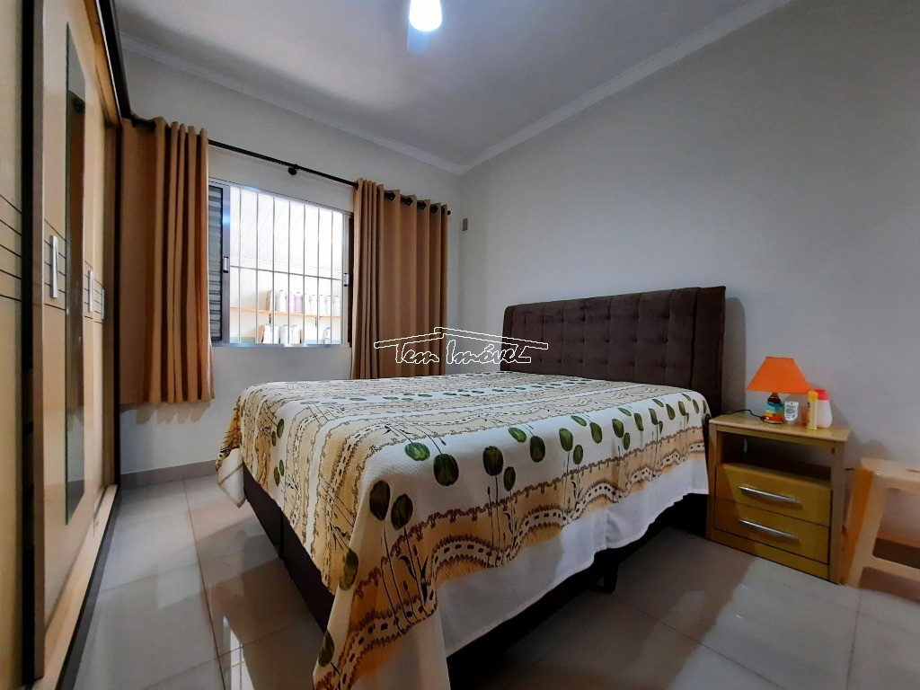 Casa à venda com 3 quartos, 147m² - Foto 14