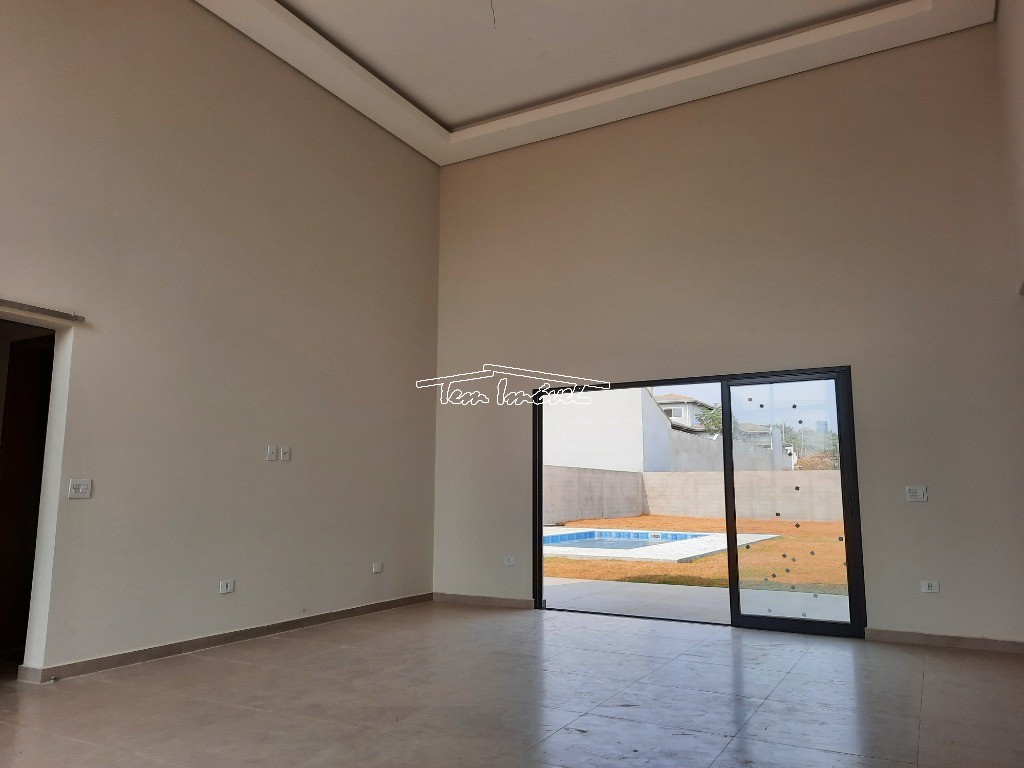 Fazenda à venda com 3 quartos, 224m² - Foto 2