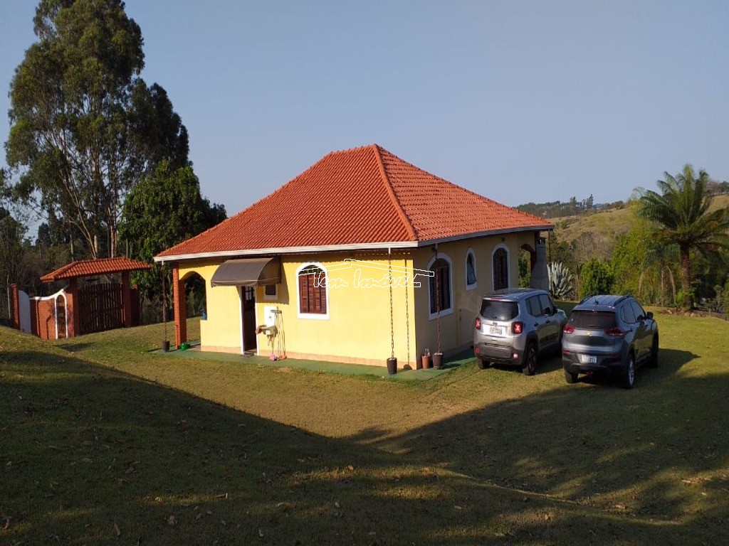 Fazenda à venda com 3 quartos, 140m² - Foto 8