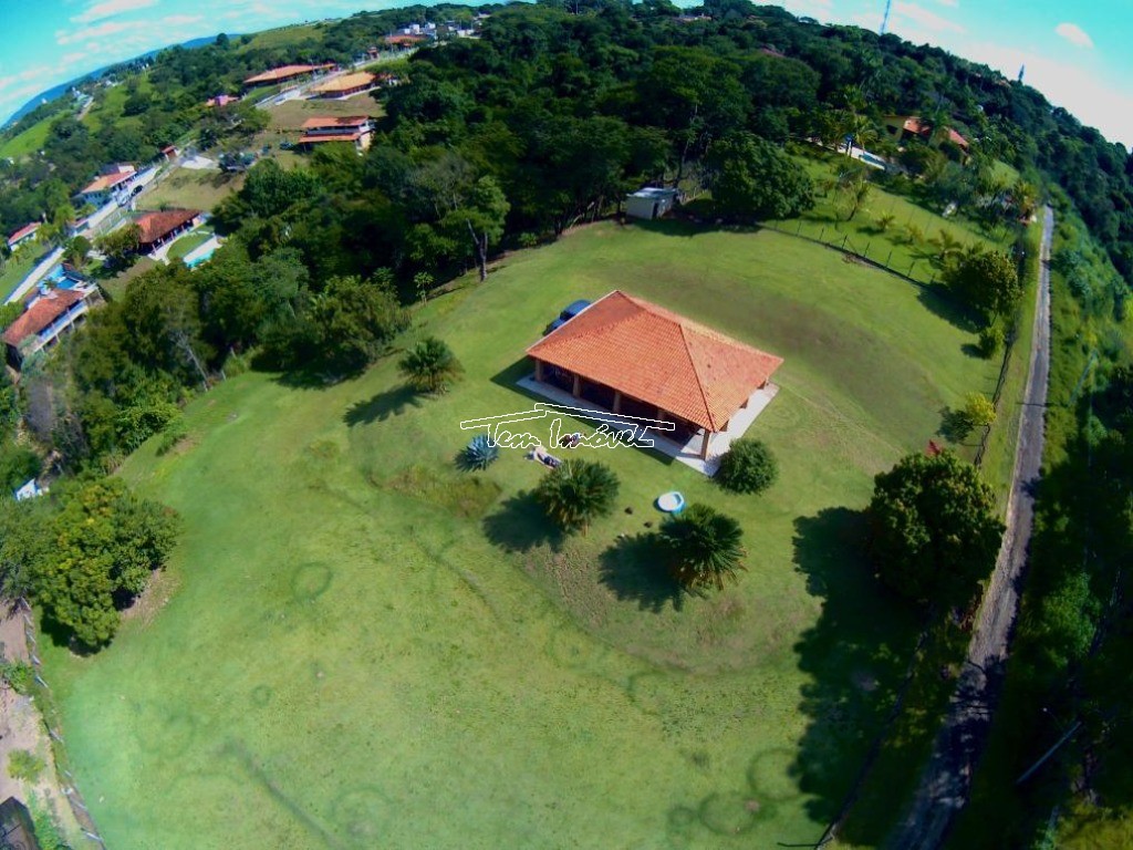 Fazenda à venda com 3 quartos, 140m² - Foto 2