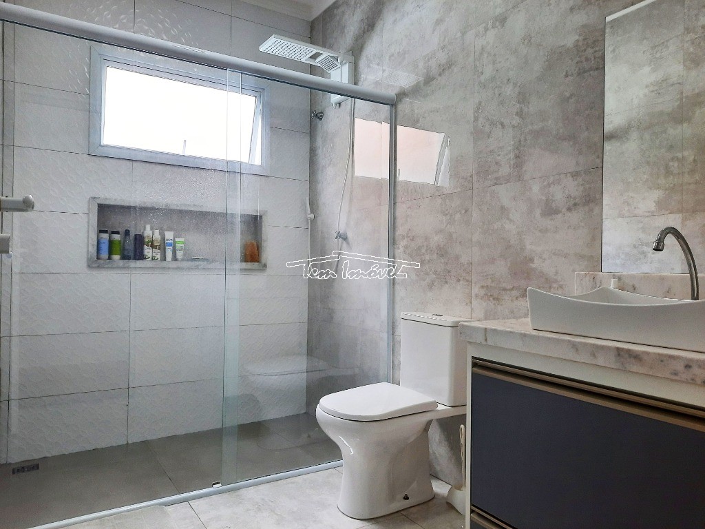 Casa à venda com 3 quartos, 184m² - Foto 14