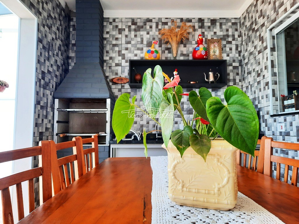 Casa à venda com 3 quartos, 184m² - Foto 27