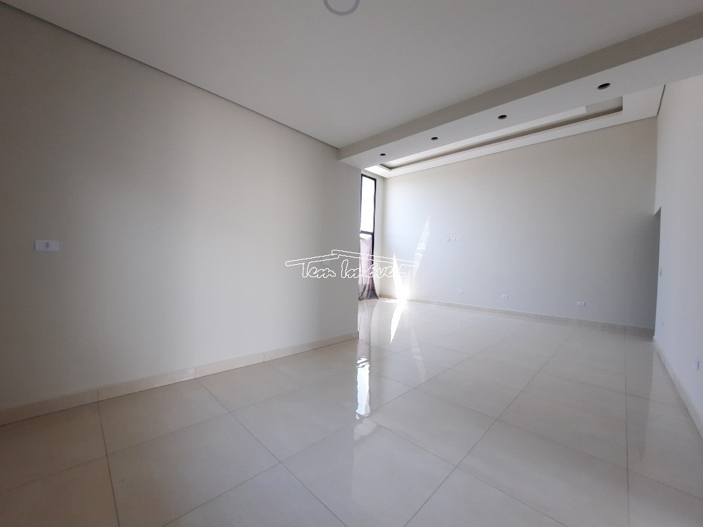 Casa à venda com 3 quartos, 170m² - Foto 4